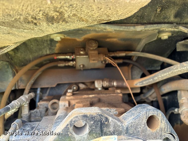 image for item YA0233 2012 Kobelco SK215SRLC excavator