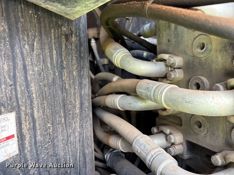 image for item YA0233 2012 Kobelco SK215SRLC excavator