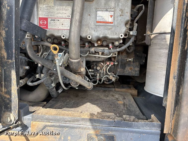 image for item YA0233 2012 Kobelco SK215SRLC excavator