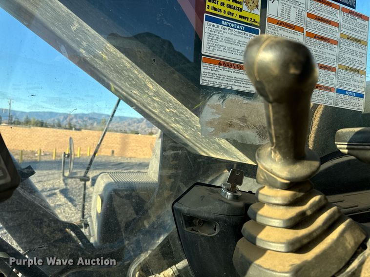 image for item YA0235 2012 Kobelco SK485-9 excavator