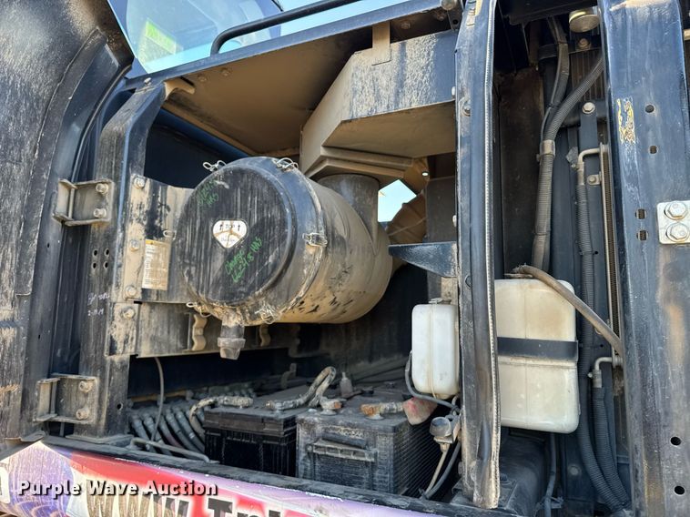 image for item YA0235 2012 Kobelco SK485-9 excavator