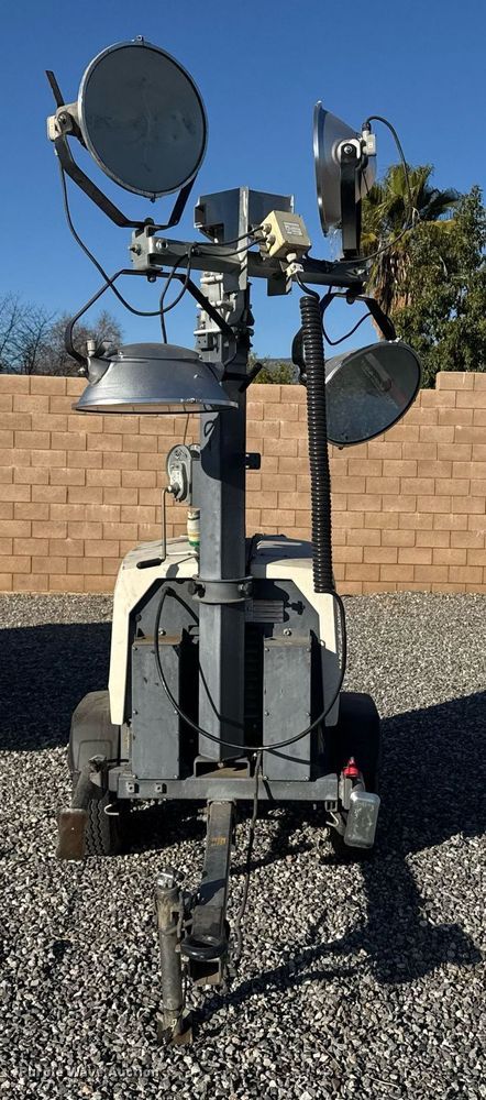 image for item YA0242 2018 Atlas Copco V4 light plant