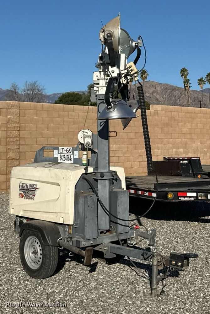 image for item YA0242 2018 Atlas Copco V4 light plant