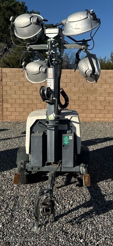 image for item YA0248 2019 Atlas Copco HiLIght V4 light plant