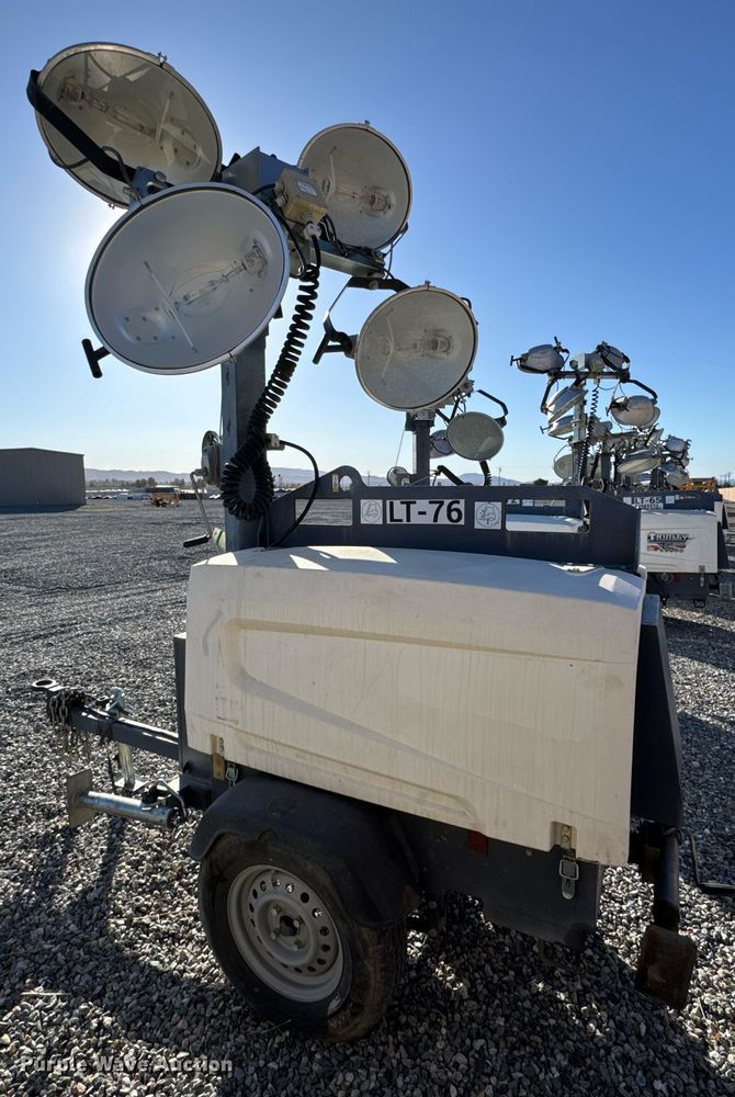 image for item YA0248 2019 Atlas Copco HiLIght V4 light plant