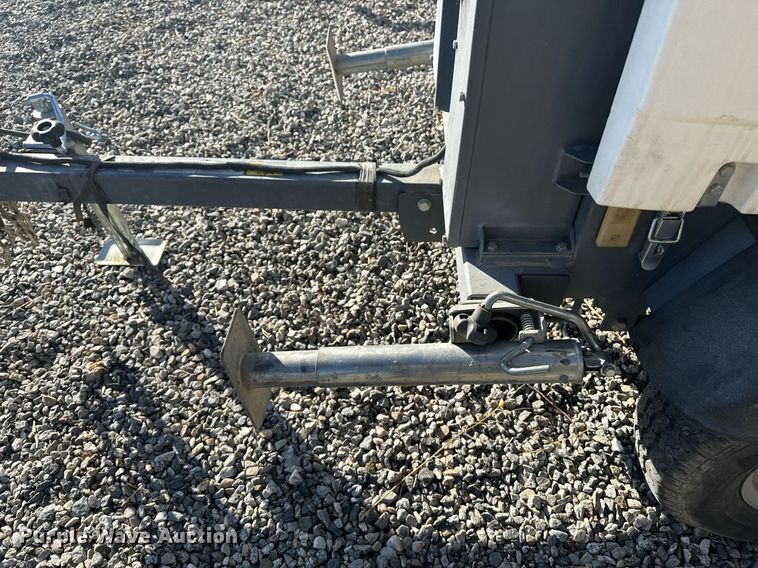 image for item YA0248 2019 Atlas Copco HiLIght V4 light plant