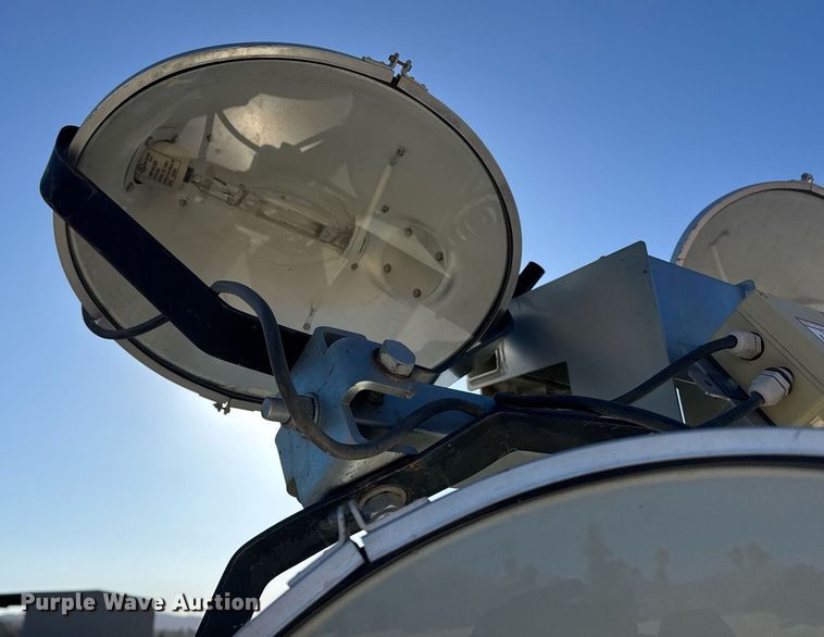 image for item YA0248 2019 Atlas Copco HiLIght V4 light plant