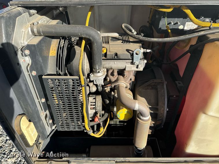 image for item YA0248 2019 Atlas Copco HiLIght V4 light plant