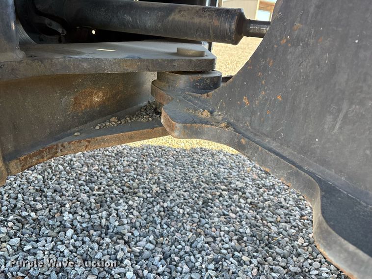 image for item YA0261 2017 Case 821G wheel loader