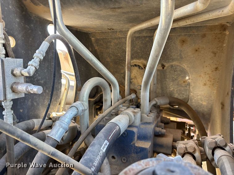 image for item YA0261 2017 Case 821G wheel loader