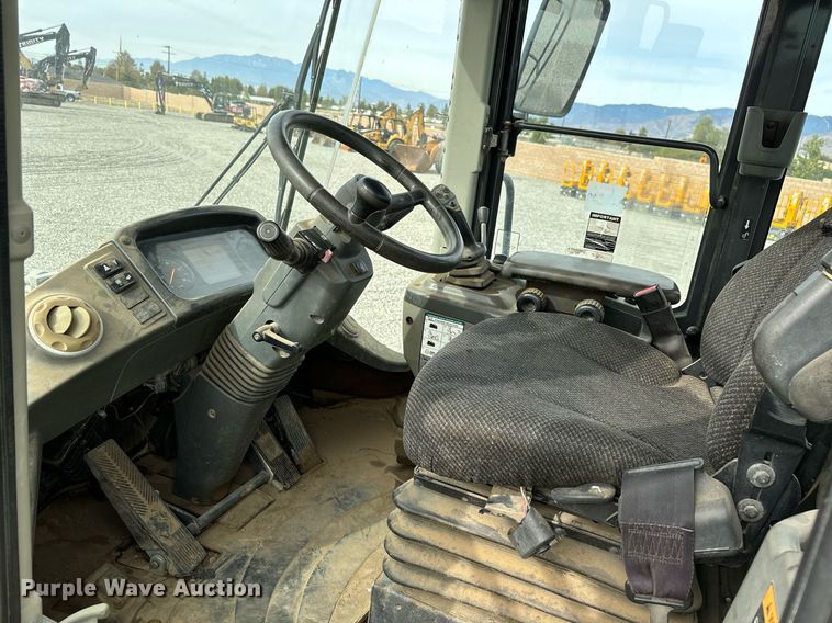 image for item YA0262 Doosan DL300-3 wheel loader