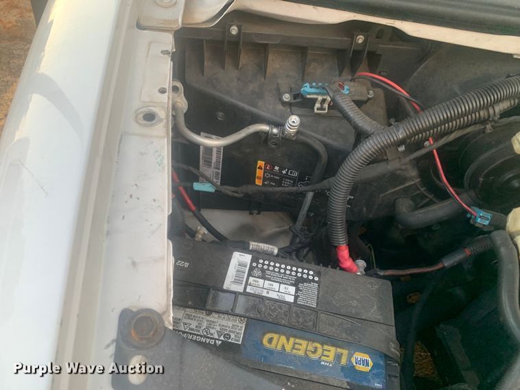 image for item DM1765 2016 Chevrolet  4500 shuttle bus