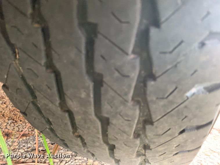 image for item DM1765 2016 Chevrolet  4500 shuttle bus