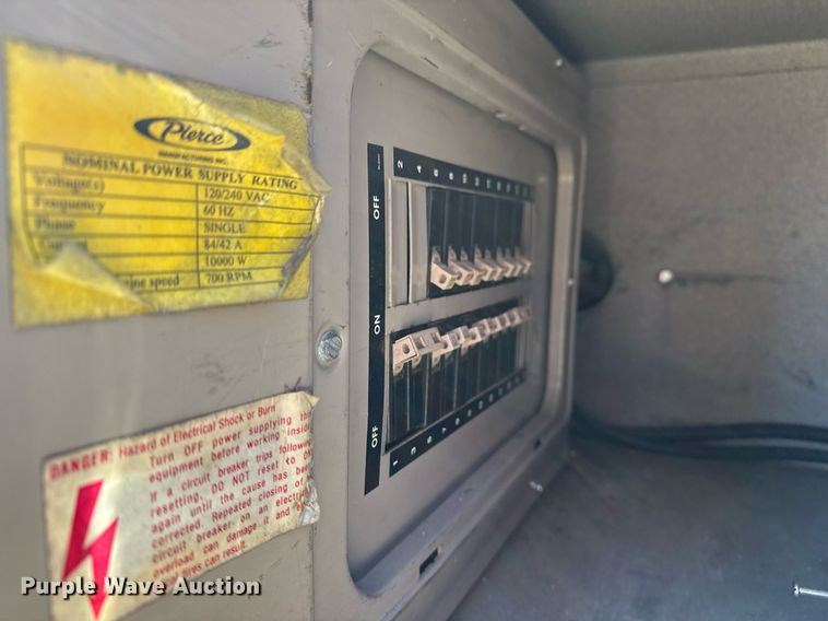 image for item DM5517 2000 Pierce ladder fire truck