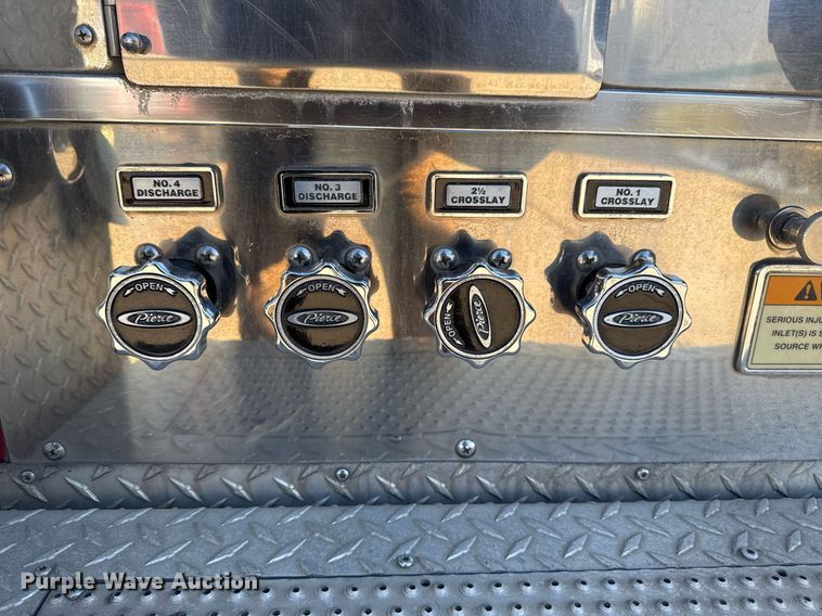 image for item DM5517 2000 Pierce ladder fire truck