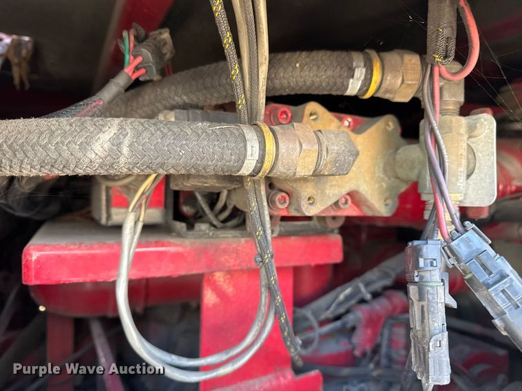 image for item DM5517 2000 Pierce ladder fire truck