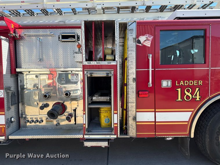image for item DM5517 2000 Pierce ladder fire truck