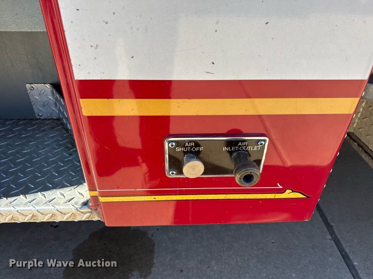 image for item DM5517 2000 Pierce ladder fire truck