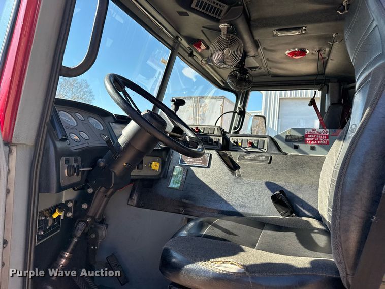 image for item DM5517 2000 Pierce ladder fire truck