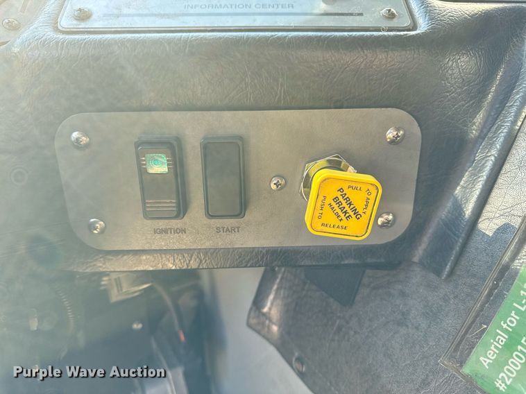 image for item DM5517 2000 Pierce ladder fire truck