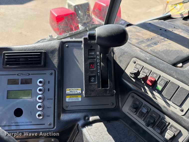 image for item DM5517 2000 Pierce ladder fire truck