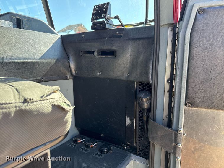 image for item DM5517 2000 Pierce ladder fire truck