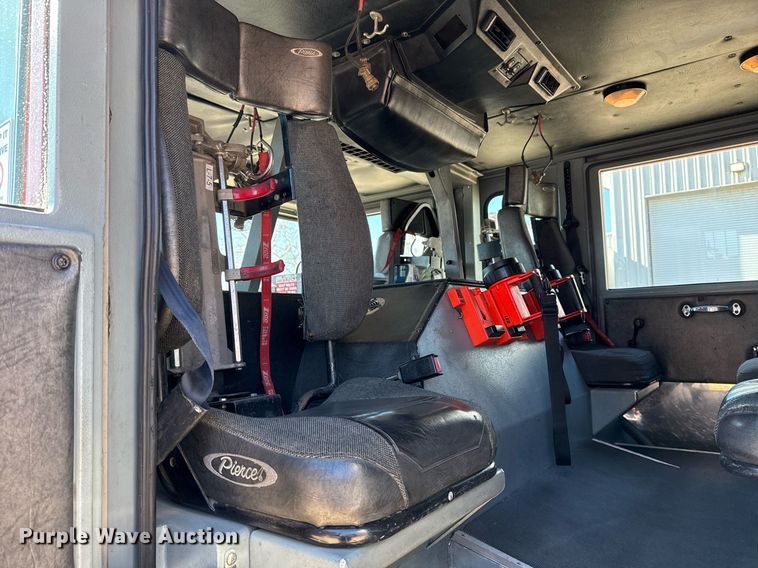 image for item DM5517 2000 Pierce ladder fire truck