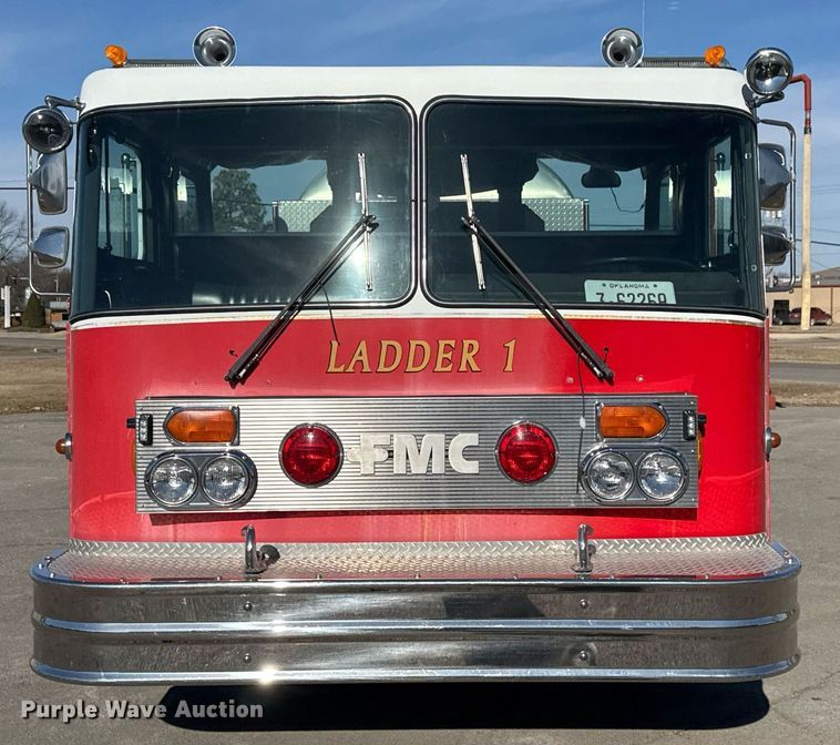 image for item DM5531 1982 Spartan CFRC-3064 pumper fire truck