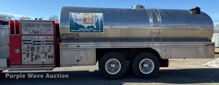 image for item DM5531 1982 Spartan CFRC-3064 pumper fire truck