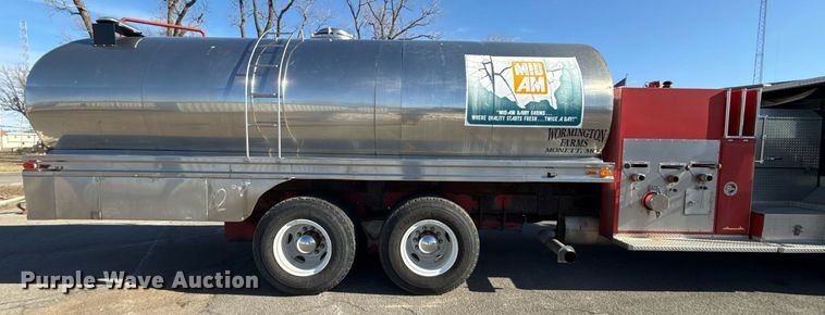 image for item DM5531 1982 Spartan CFRC-3064 pumper fire truck