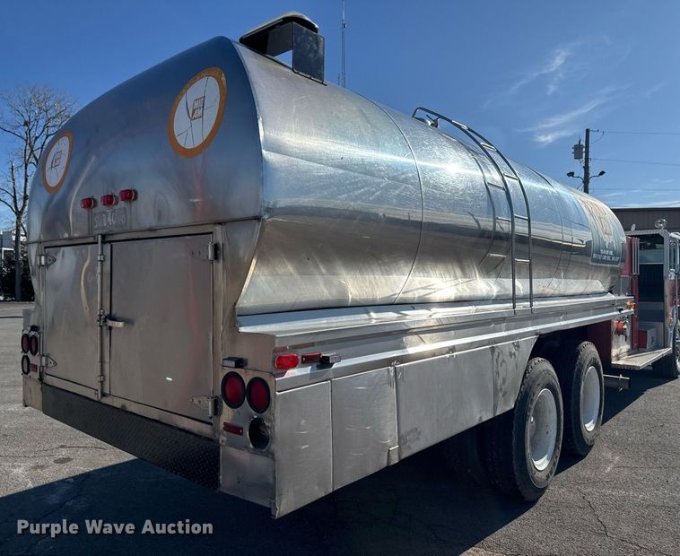 image for item DM5531 1982 Spartan CFRC-3064 pumper fire truck