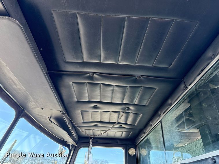 image for item DM5531 1982 Spartan CFRC-3064 pumper fire truck