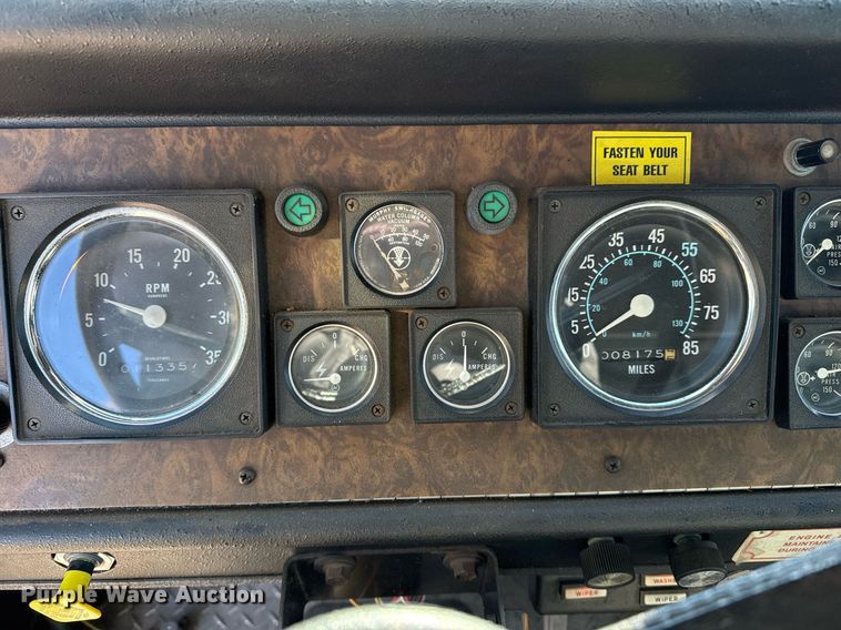 image for item DM5531 1982 Spartan CFRC-3064 pumper fire truck