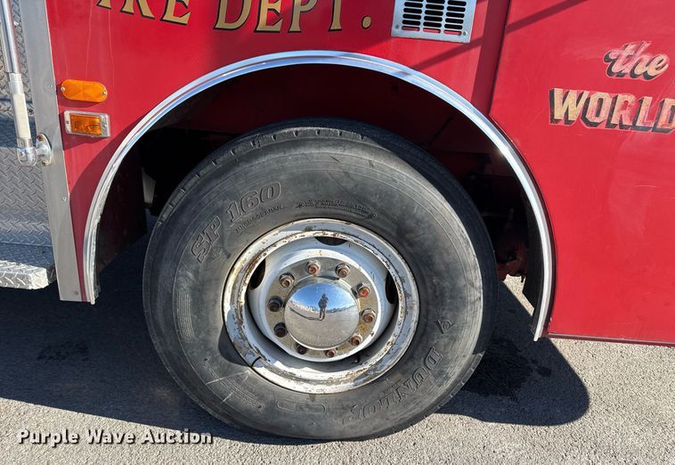 image for item DM5531 1982 Spartan CFRC-3064 pumper fire truck