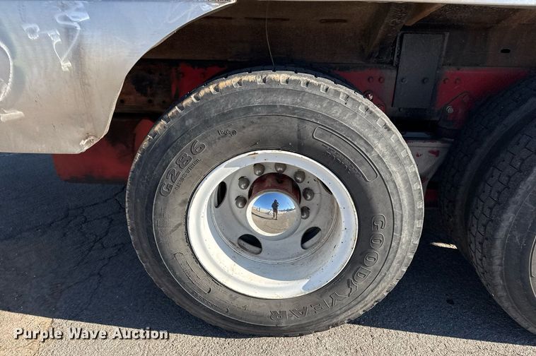 image for item DM5531 1982 Spartan CFRC-3064 pumper fire truck