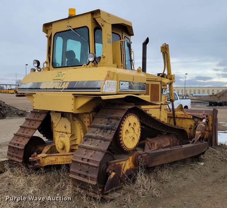 image for item DN3671 Caterpillar D6H Series II dozer