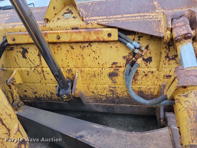 image for item DN3671 Caterpillar D6H Series II dozer