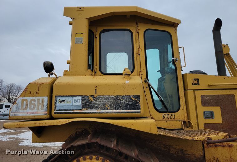 image for item DN3671 Caterpillar D6H Series II dozer