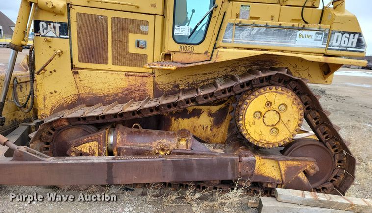 image for item DN3671 Caterpillar D6H Series II dozer