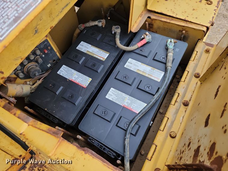 image for item DN3671 Caterpillar D6H Series II dozer