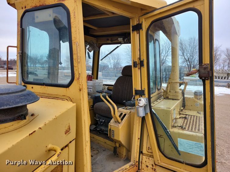 image for item DN3671 Caterpillar D6H Series II dozer