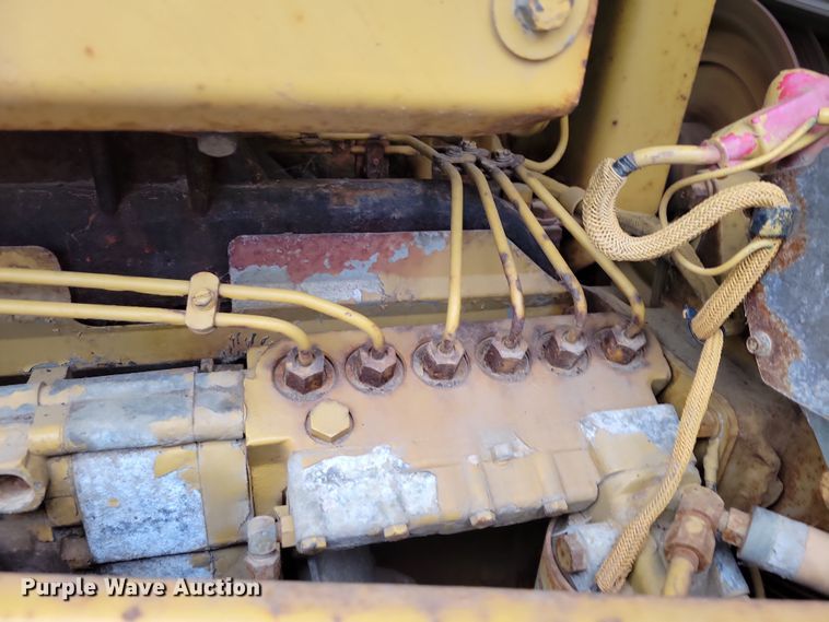 image for item DN3671 Caterpillar D6H Series II dozer