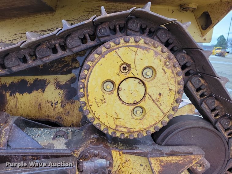 image for item DN3671 Caterpillar D6H Series II dozer