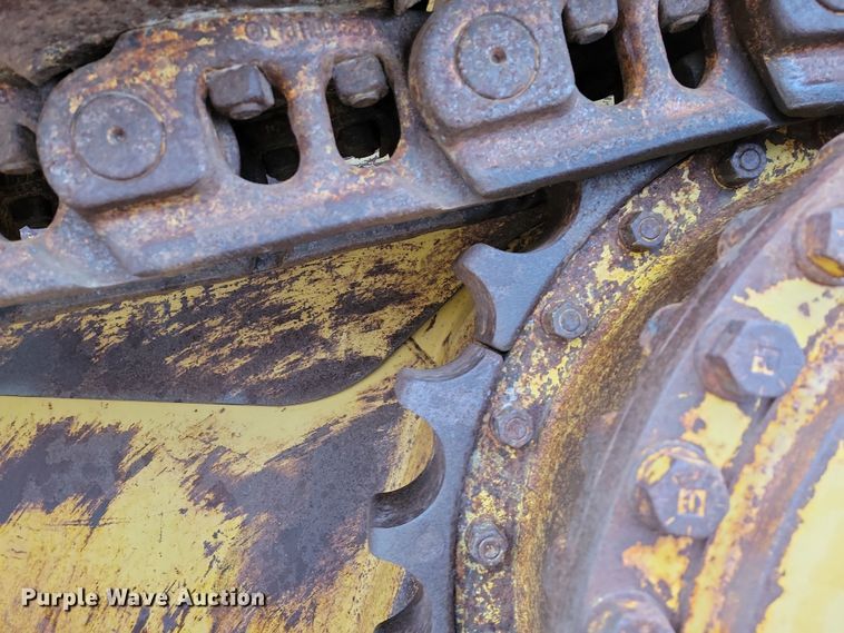 image for item DN3671 Caterpillar D6H Series II dozer