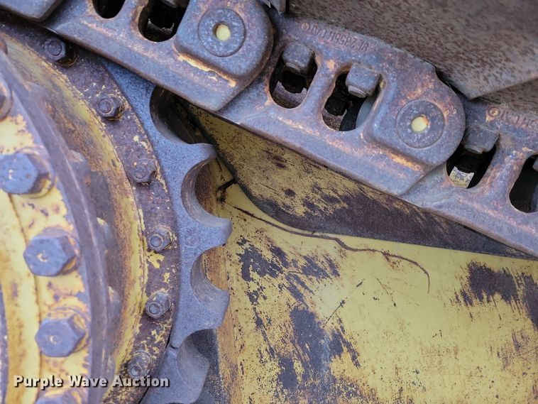 image for item DN3671 Caterpillar D6H Series II dozer