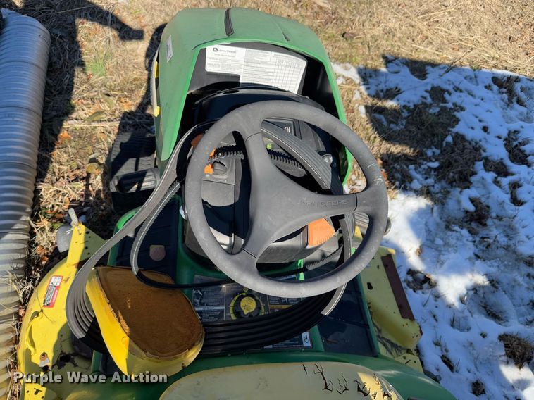 image for item DO0240 2008 John Deere X520 lawn mower