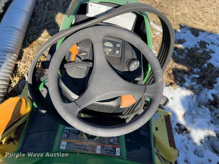 image for item DO0240 2008 John Deere X520 lawn mower