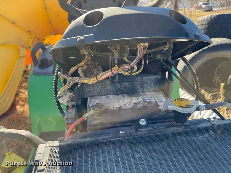 image for item DO0240 2008 John Deere X520 lawn mower