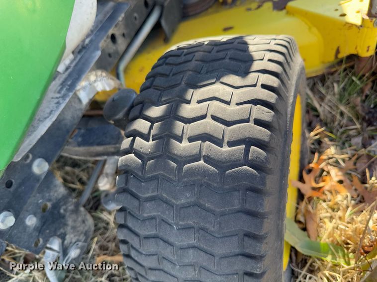 image for item DO0240 2008 John Deere X520 lawn mower