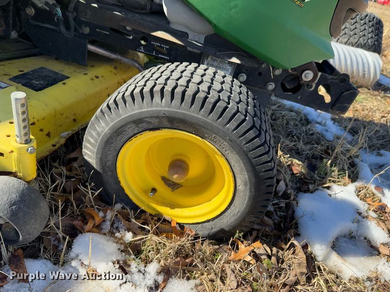 image for item DO0240 2008 John Deere X520 lawn mower